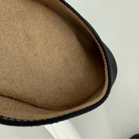 SOUL Naturalizer Intro Flat in a size 9 Black Closed Toe Sandal Comfort - Picture 10 of 10